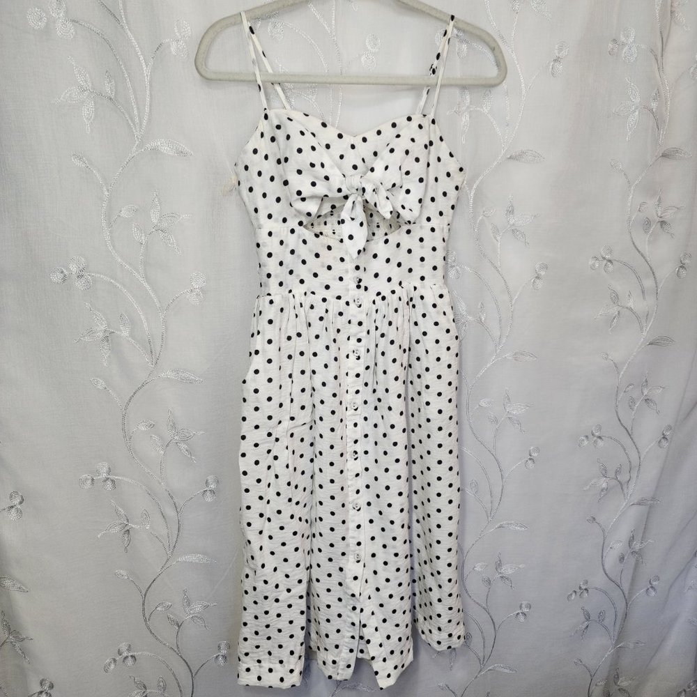 Black & White Polka Dot, Tie Top Dress with Adjustable Straps & Pockets! - Picture 12 of 12